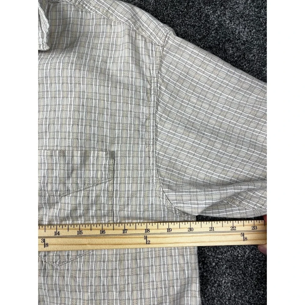 North Face Shirt Mens Medium Button Down Single Pocket Short Sleeve Plaid Yellow